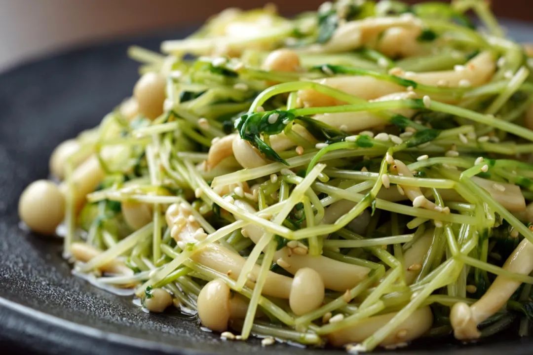 Close-up of salad texture