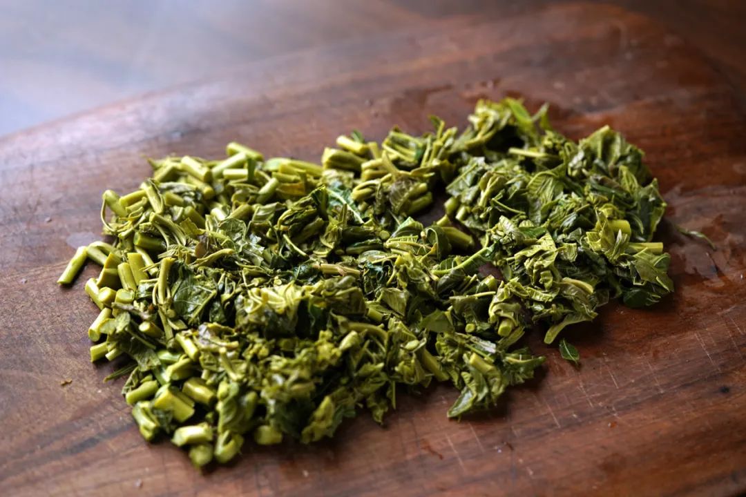 Sautéing aromatics